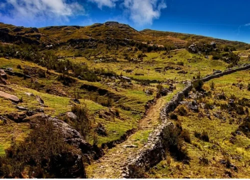 Qhapaq Ñan: Camino Inca
